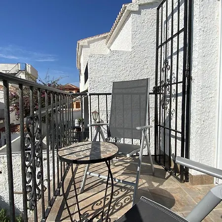 Mit Privatpool Fuer 6 Personen Ca 100 Qm In Nerja, Andalusien Costa Del Sol Nerja